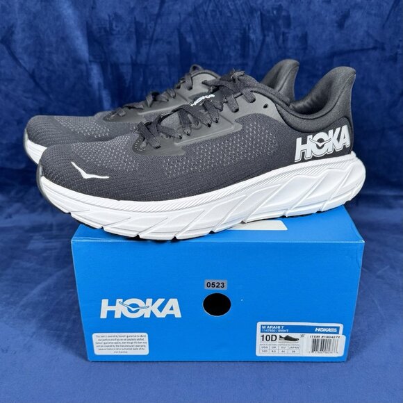 New in Box Men's Size 10 - Hoka One One Arahi 7 Black White 0523